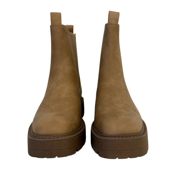 NWT DREAM PAIRS Women's Tan Nude Ankle Lug Boots, Size 7.5, Square Toe Fall Shoe - Picture 4 of 7